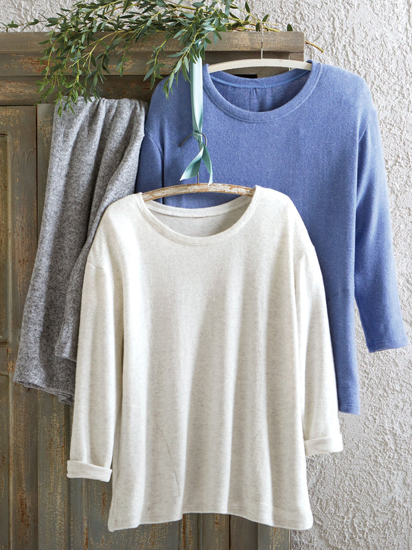 Floating on Air Scoop Neck Tunic