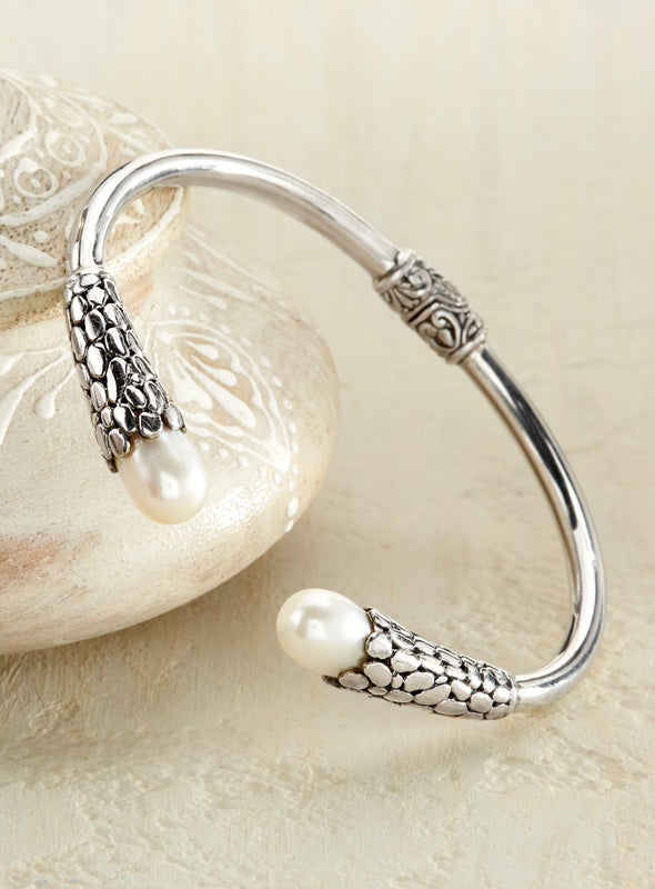 Balinese Magic Pearl Bracelet