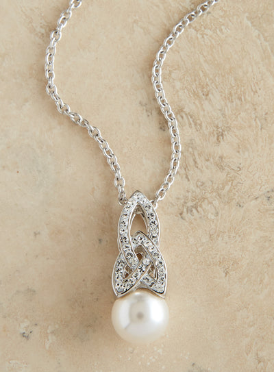 Celtic Triquetra Necklace