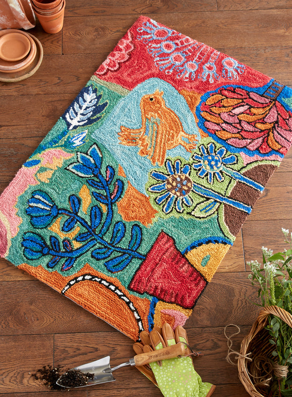 A Little Birdie Told Us Hand-Hooked Rug