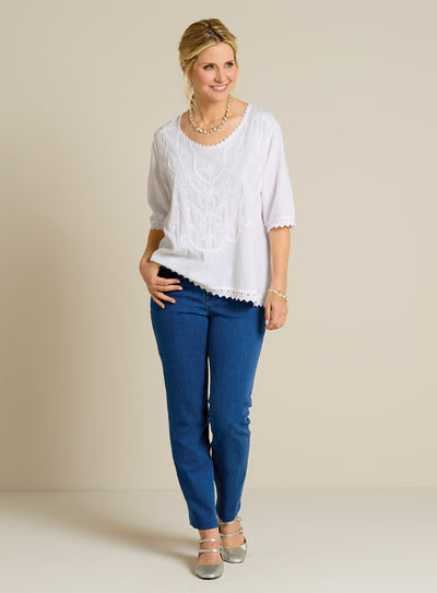 Peruvian Cotton and Midrise Denim Outfit