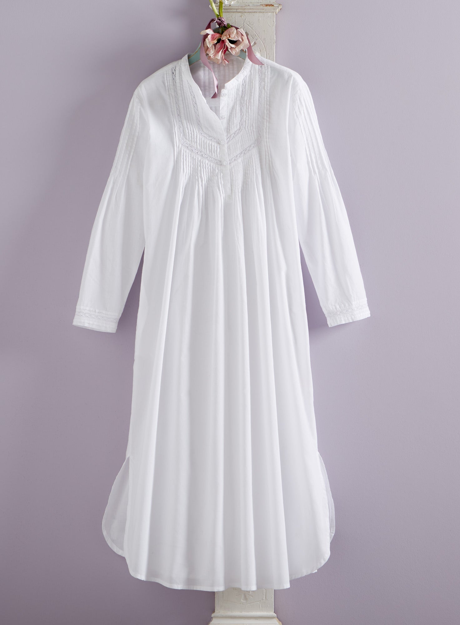 White long sleeve nightgown hot sale