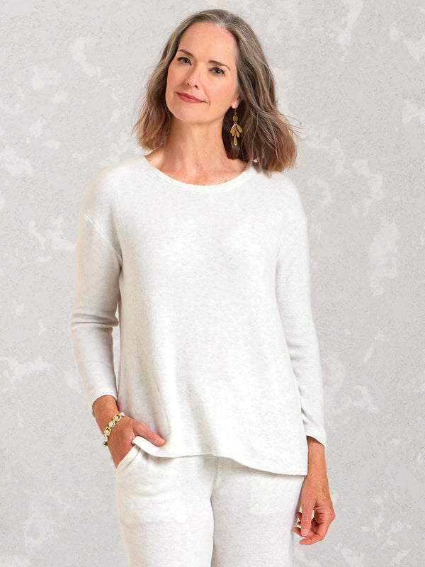 Floating on Air Scoop Neck Tunic