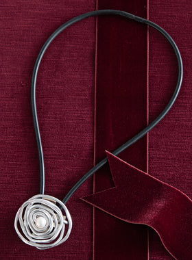 Polaris Magnetic Pin-Pendant