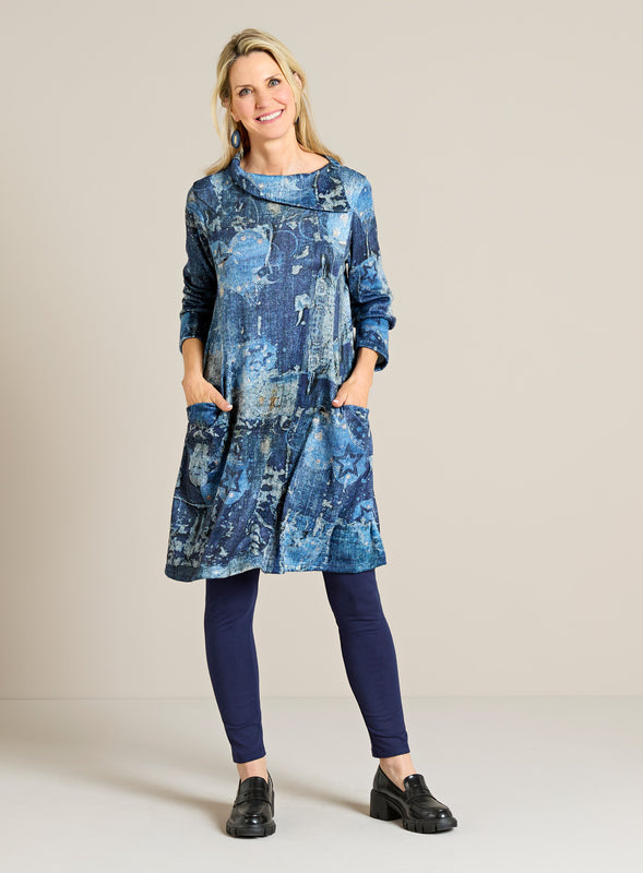 P90010 - Splashy Stars Tunic Outfit