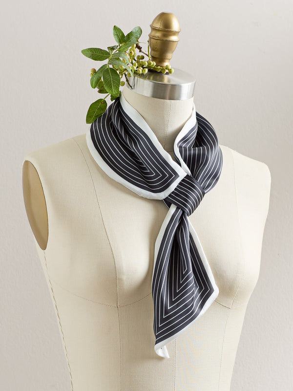 Loop & Go Scarf – Retro Stripe — Black