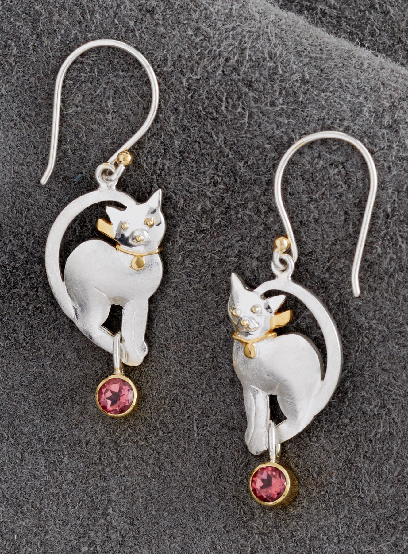 Kitten earrings sale