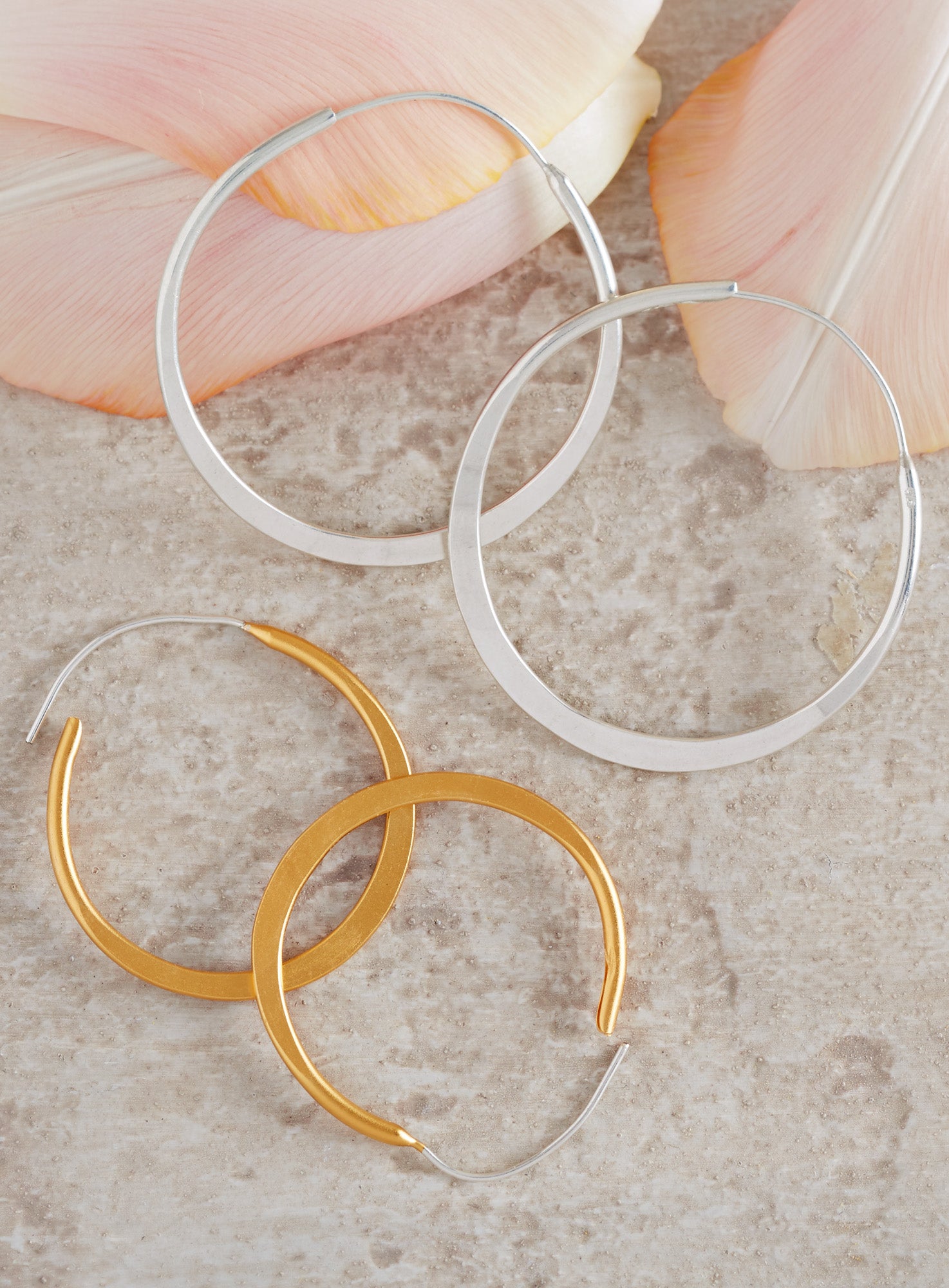 Everlasting gold sale hoop earrings