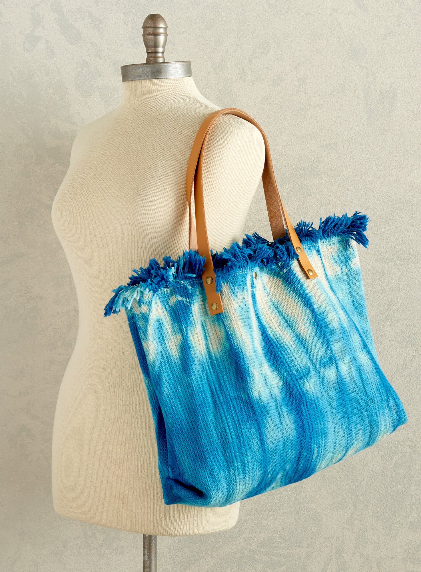 Azzurro Tie-Dye Bag | Petalura