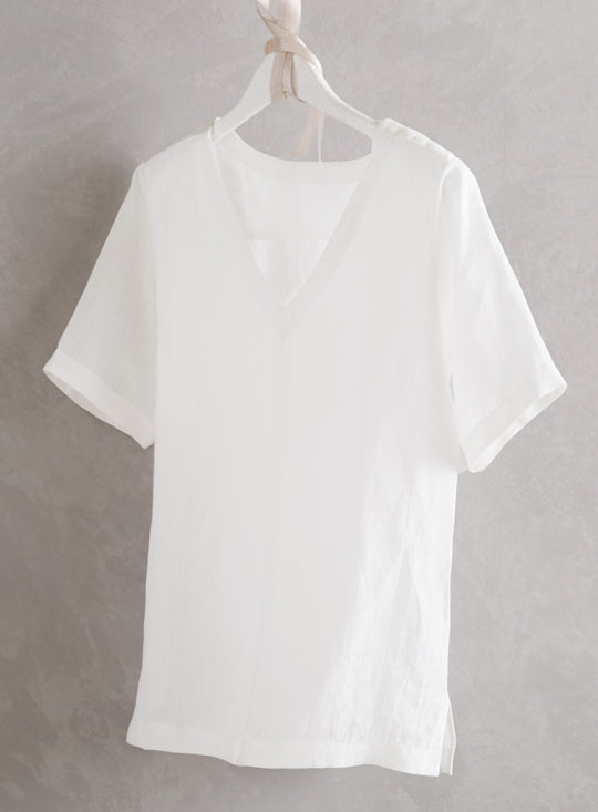 Lourmarin European Linen V-neck Tee