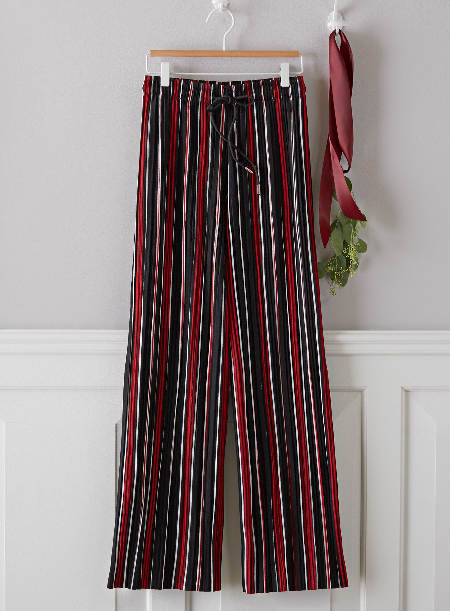 Zadig & Voltaire Pomy Glitter-stripe High-rise Crepe Trousers in Black |  Lyst UK