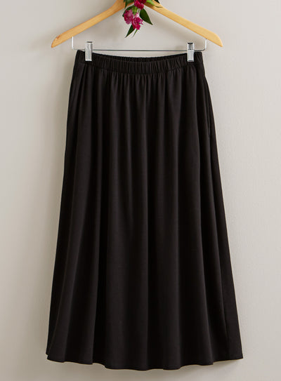 Beyond Basic Midi Pocket Skirt | Petalura